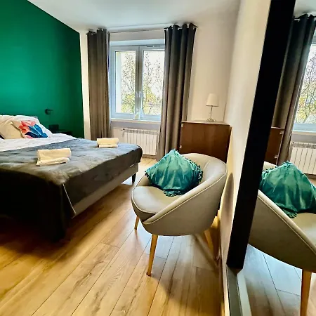 Jazz Apartament Czestochowa Centrum 2-Bedroom Exterior photo