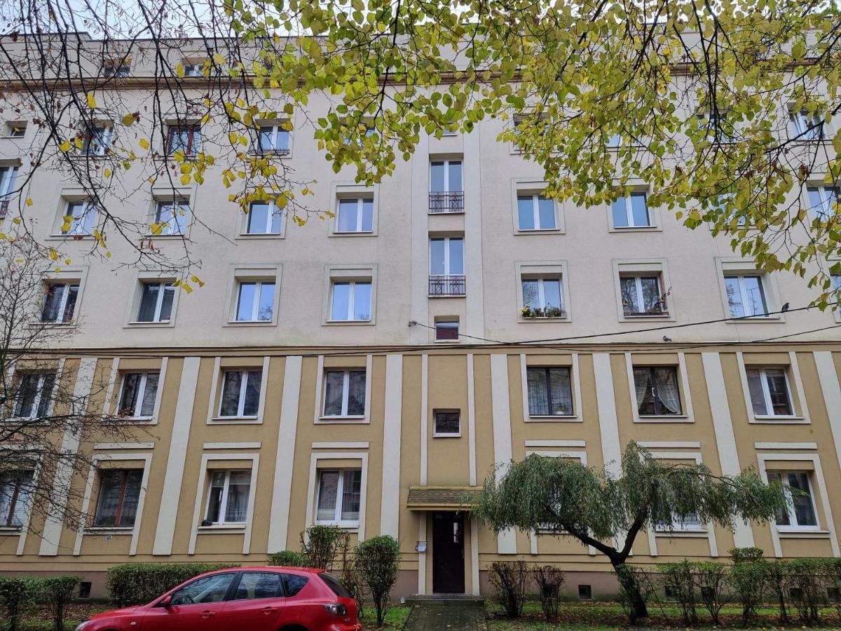 Jazz Centrum 2-bedroom Apartment Czestochowa